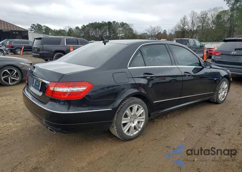 2012 Mercedes-Benz E 350 из США, поврежденный, VIN WDDHF5KB5CA534385